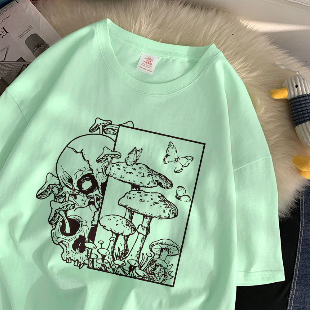 Skeleton And Mushroom Scenery  - Summer Clothing Essentials Women incelemesi ve fiyatı